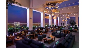 The Hive Hotel sabato 3 febbraio 2024 –  Aperitivo & Dj Set su Rooftop 3 Febbraio 2024